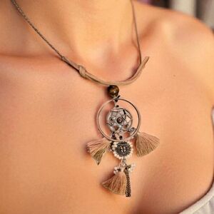 Dreamcatcher Boho Necklace NWT